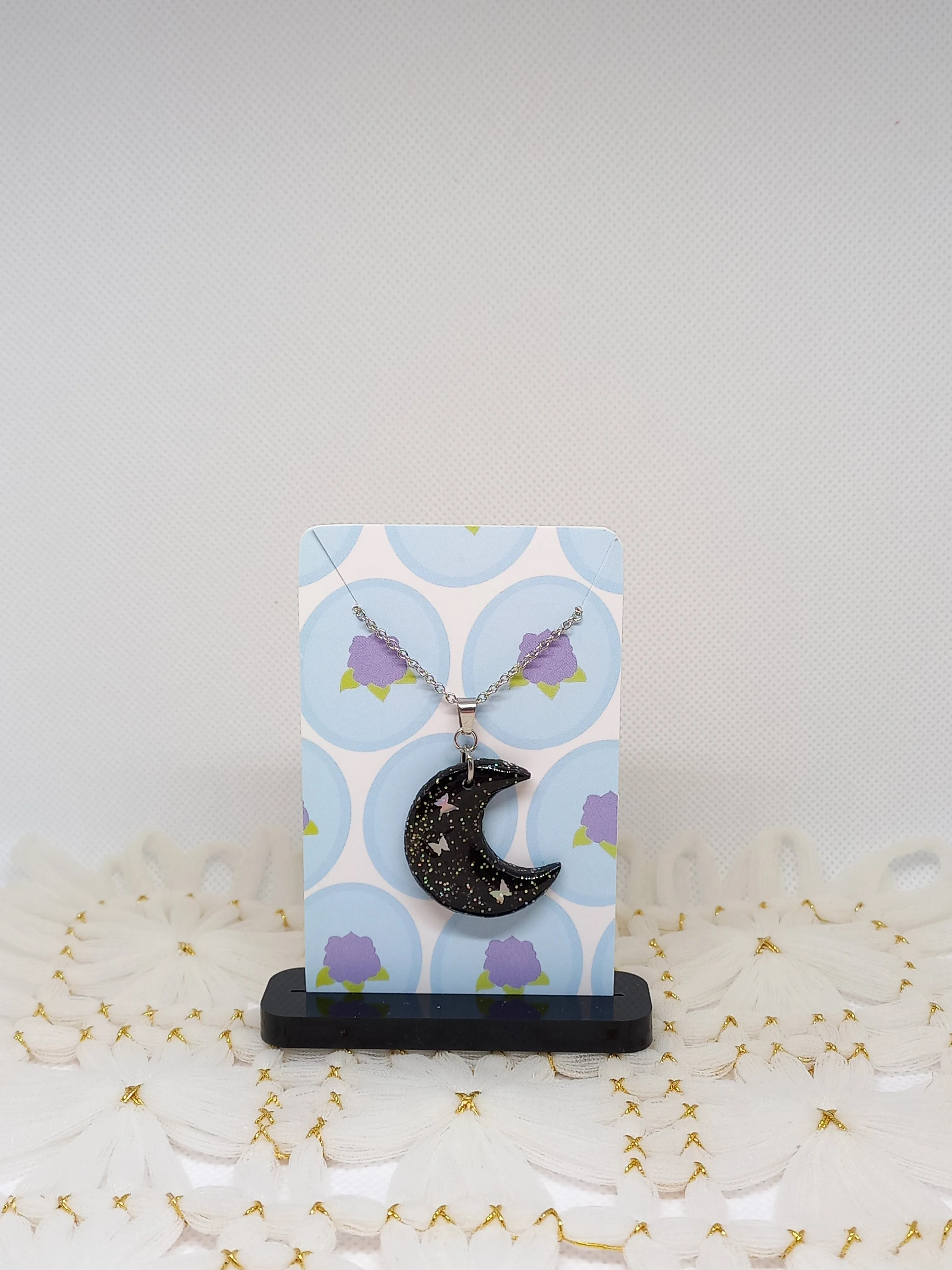 Black Glittery Moon Necklace | Sparkles Collection