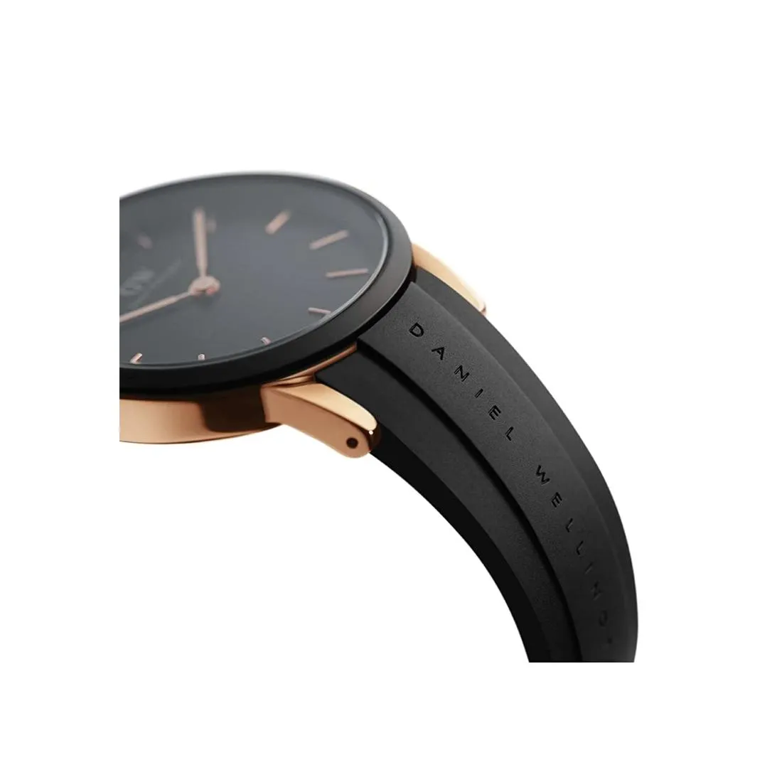 Daniel Wellington Black Dial Men Analogue Watch - DW00100425