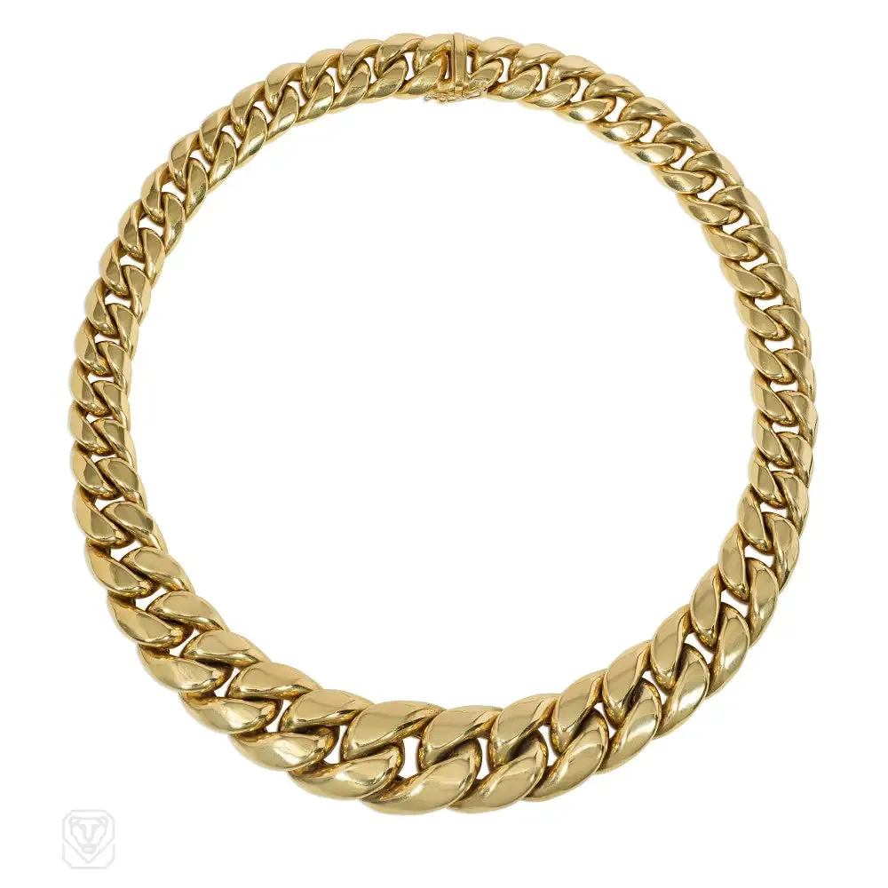 Estate gold graduated curb link necklace