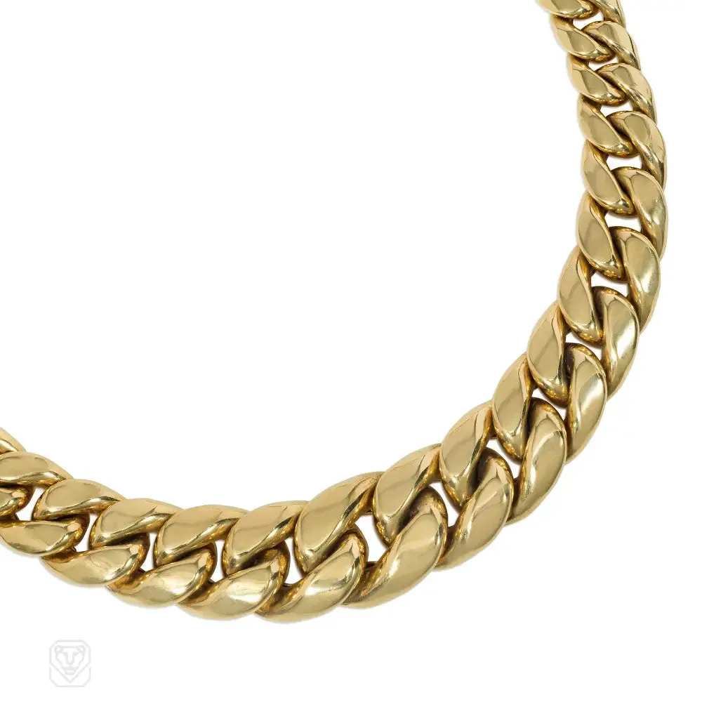 Estate gold graduated curb link necklace