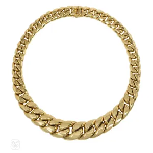 Estate gold graduated curb link necklace