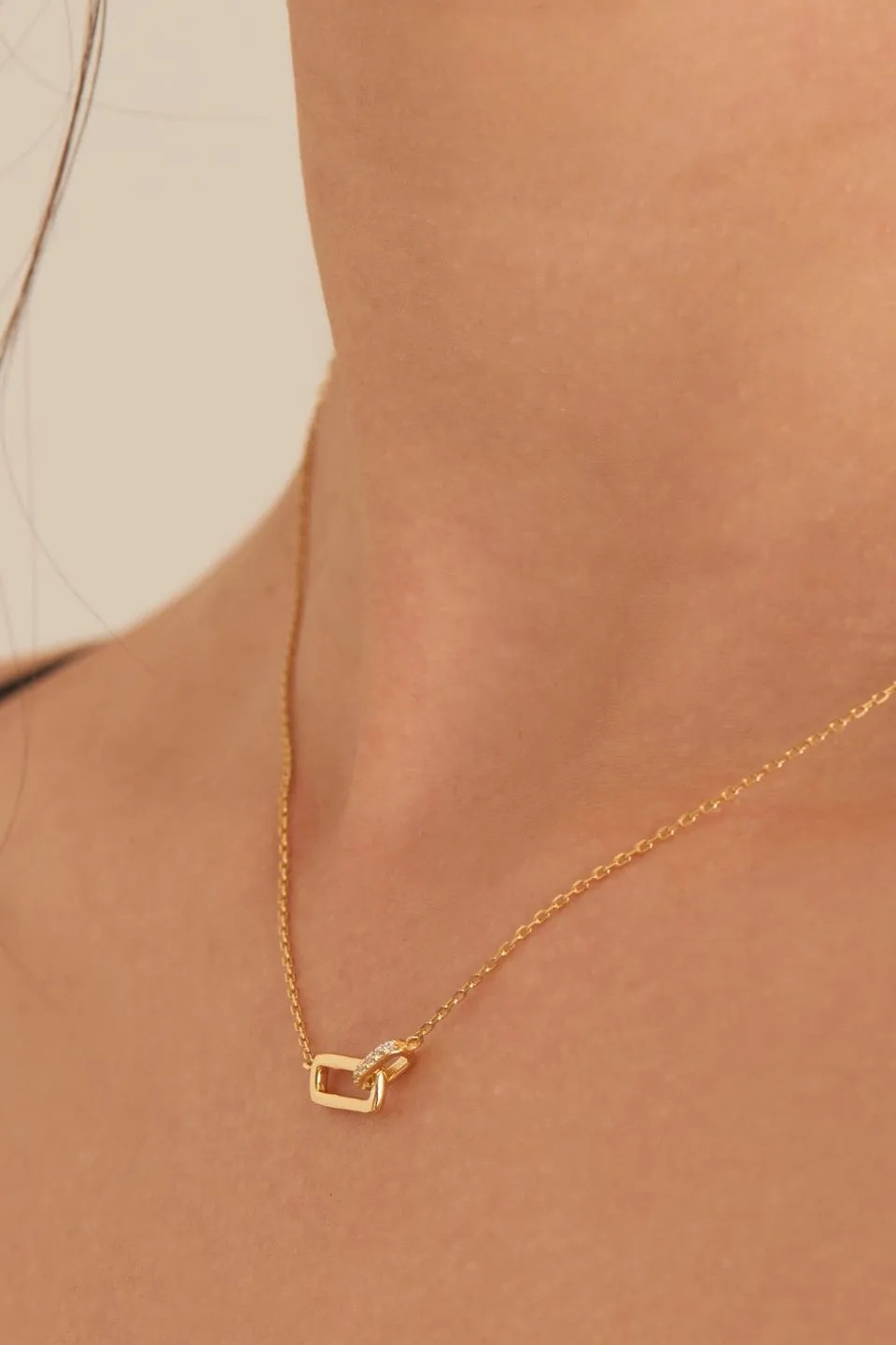 Glam Rock Gold Interlock Necklace
