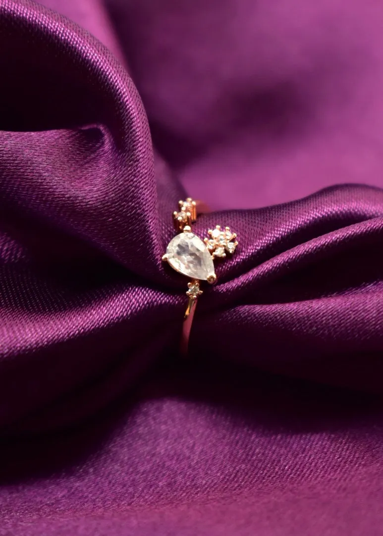 LEAF DESIGNER FINGER RING
