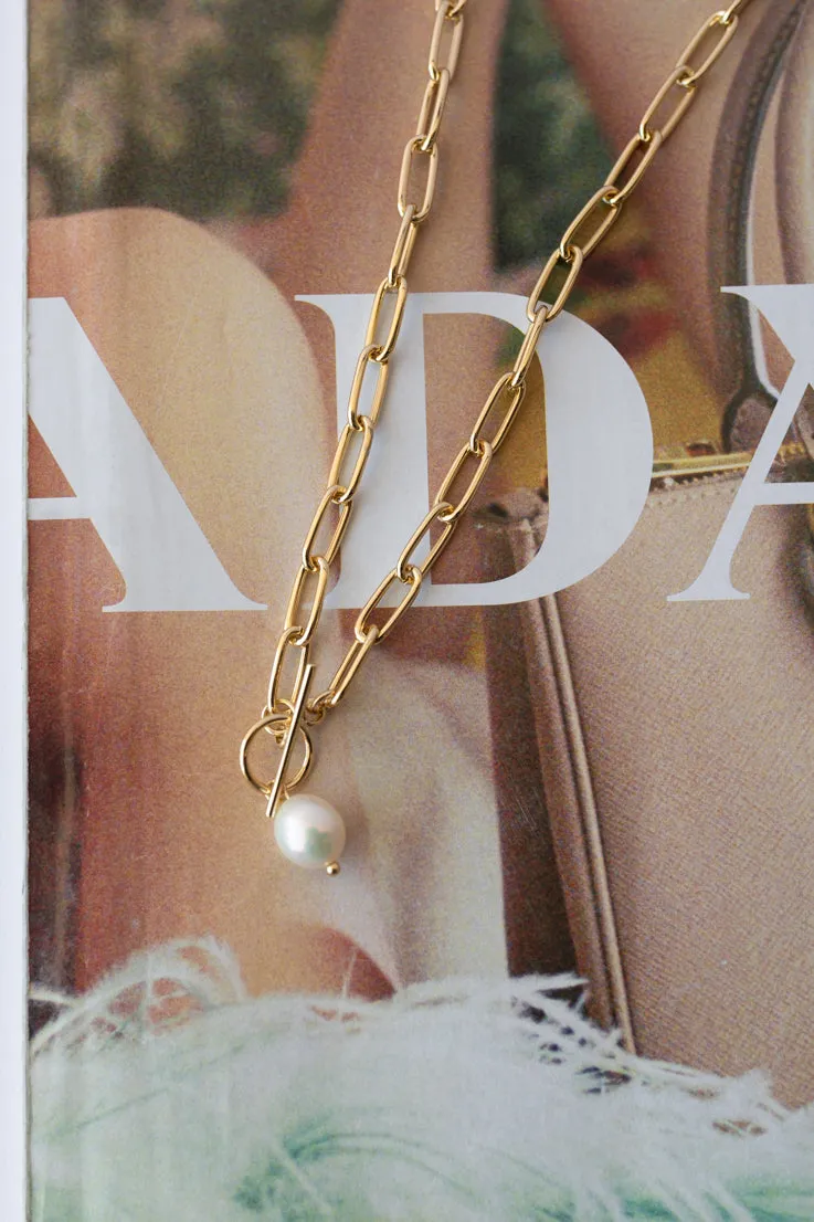 Sammie Necklace