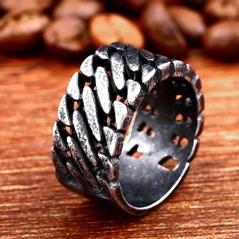 Titanium Steel Retro Locomotive Ring for Men - Domineering Stainless Steel Chain Design