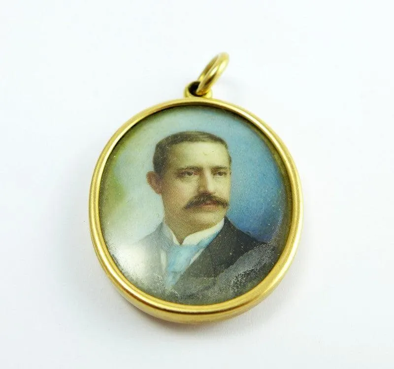 Victorian 15ct Rose Gold Locket